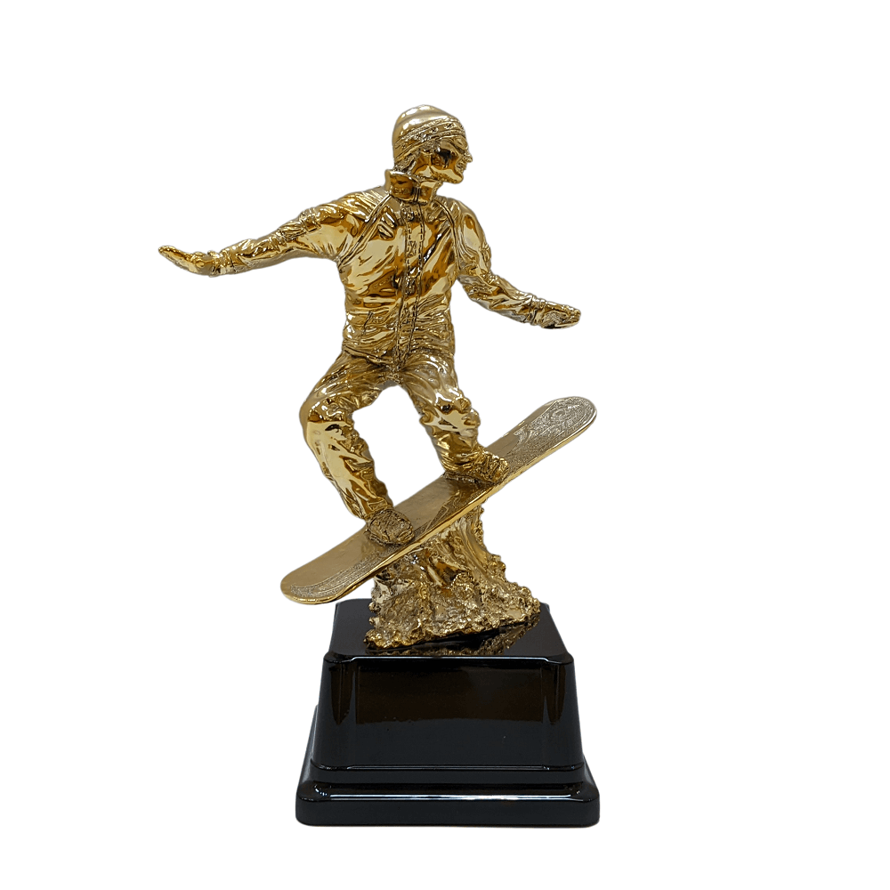 Snowboarder in Gold Pokal